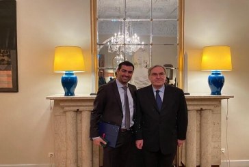 الممثل الإيراني الشهير “شهاب حسيني” ينال وسام “الفروسية” الفرنسي