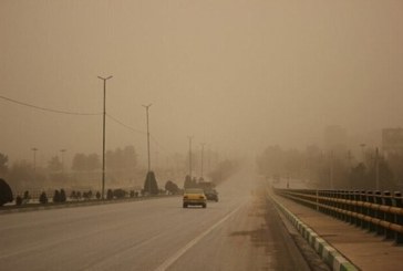 از تردد غیرضروری در فضای باز هنگام گرد و غبار خودداری کنید