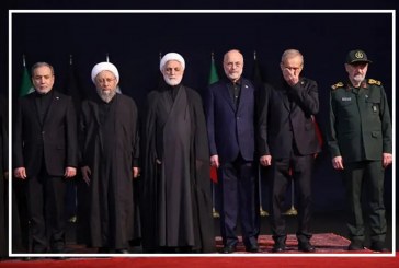 این عکس از مراسم وداع، یک سند تاریخی است