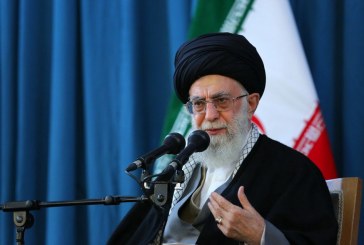 قائد الثورة الإسلامية في إيران: ننصح ونحذر من عواقب الصداقة مع الكيان الصهيوني والإعتراف به