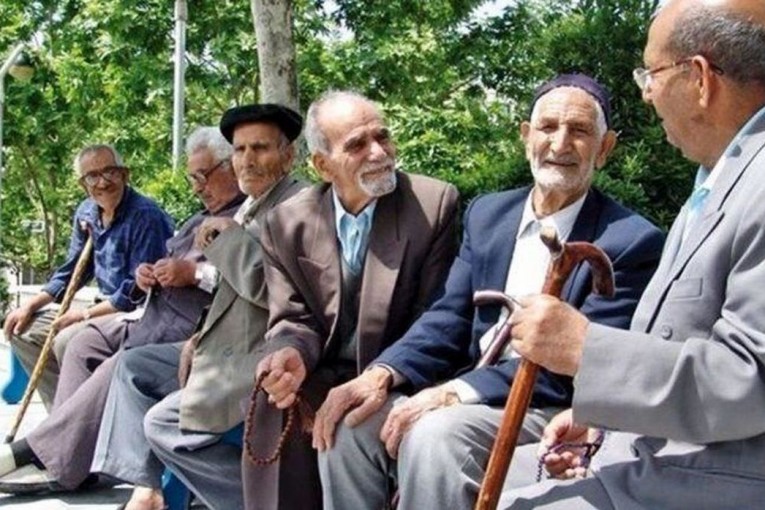 باز