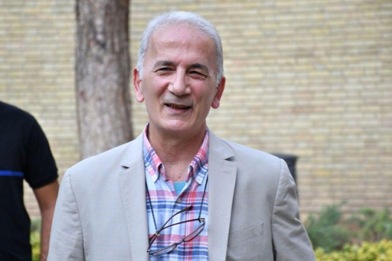سیامک شایقی