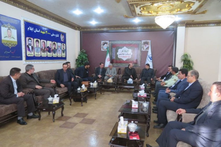 معاون اقتصادی